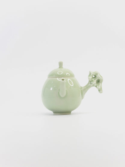 Rockery-Handle Celadon